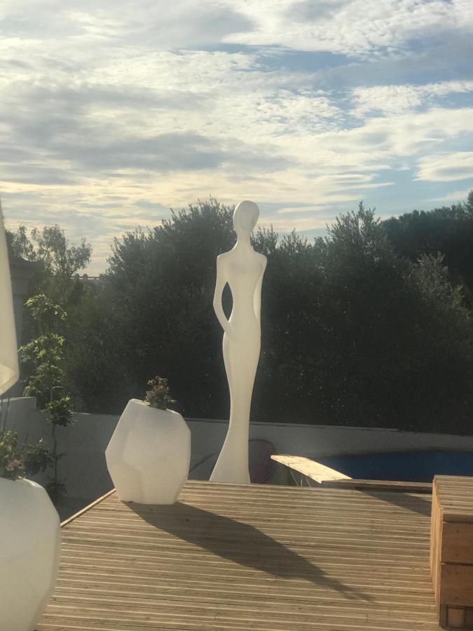 Chambres D'Hotes Les Oliviers - Marignane Exterior foto