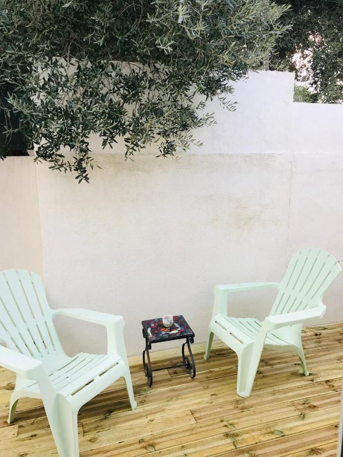Chambres D'Hotes Les Oliviers - Marignane Exterior foto