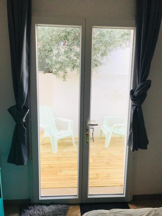 Chambres D'Hotes Les Oliviers - Marignane Exterior foto