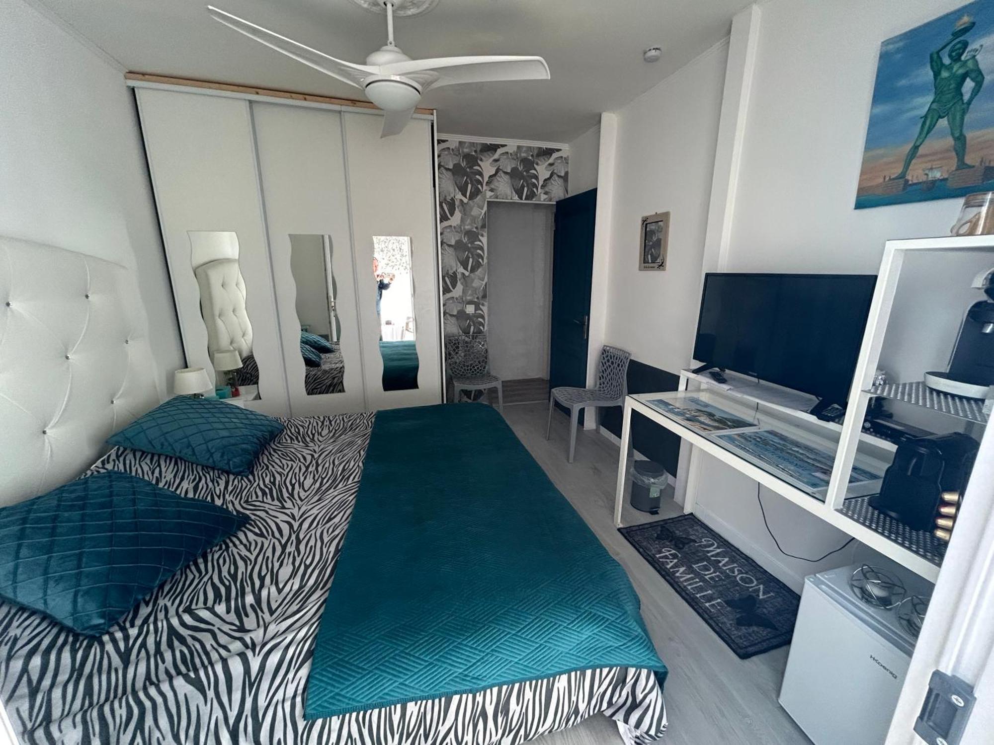 Chambres D'Hotes Les Oliviers - Marignane Exterior foto
